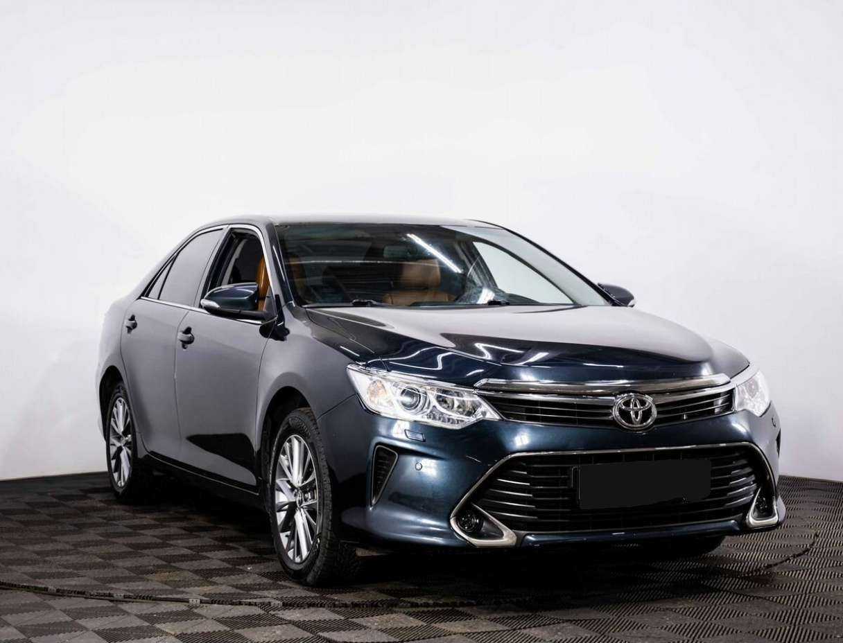 Купить Toyota Camry, 2015, 129 000 км.. Фото: #2