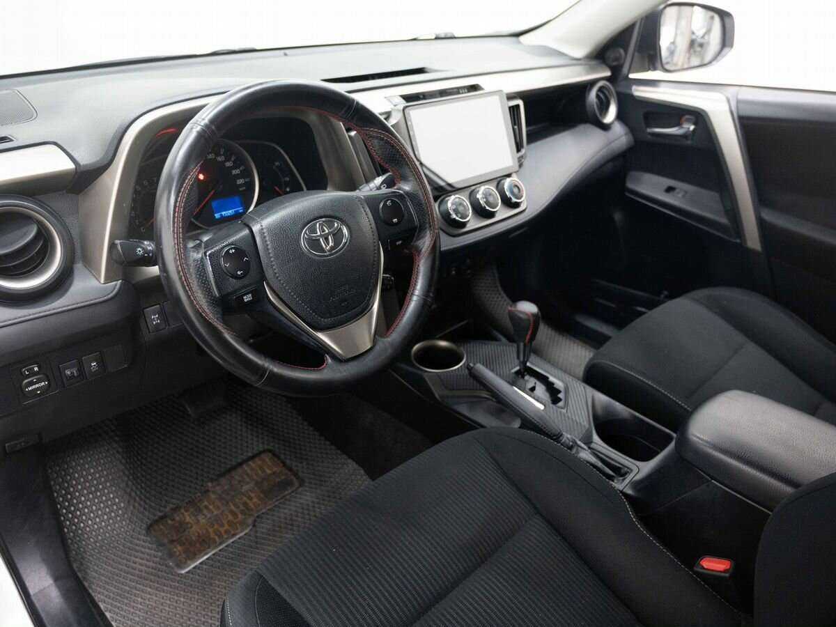 Купить Toyota RAV4, 2013, 133 185 км.. Фото: #9