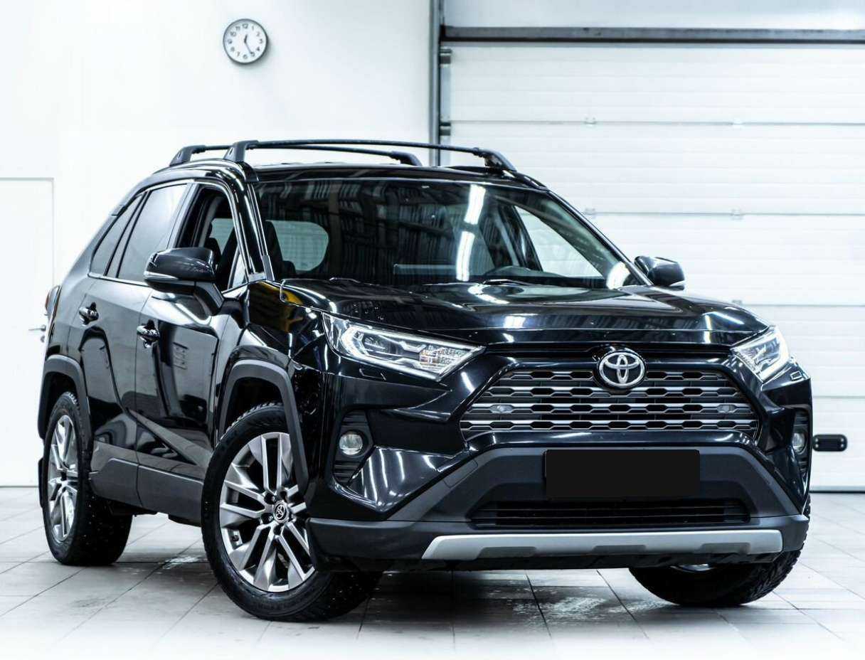 Купить Toyota RAV4, 2020, 91 800 км.. Фото: #1