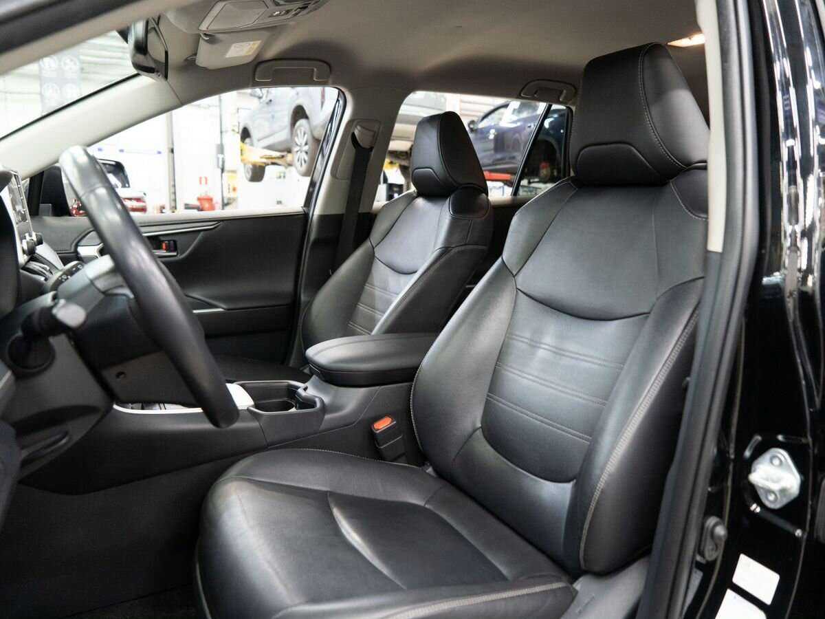 Купить Toyota RAV4, 2020, 91 800 км.. Фото: #5