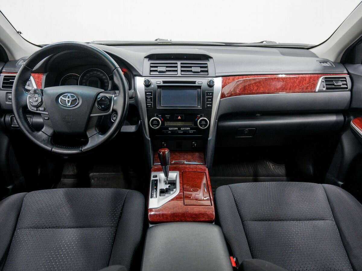 Купить Toyota Camry, 2014, 135 473 км.. Фото: #13