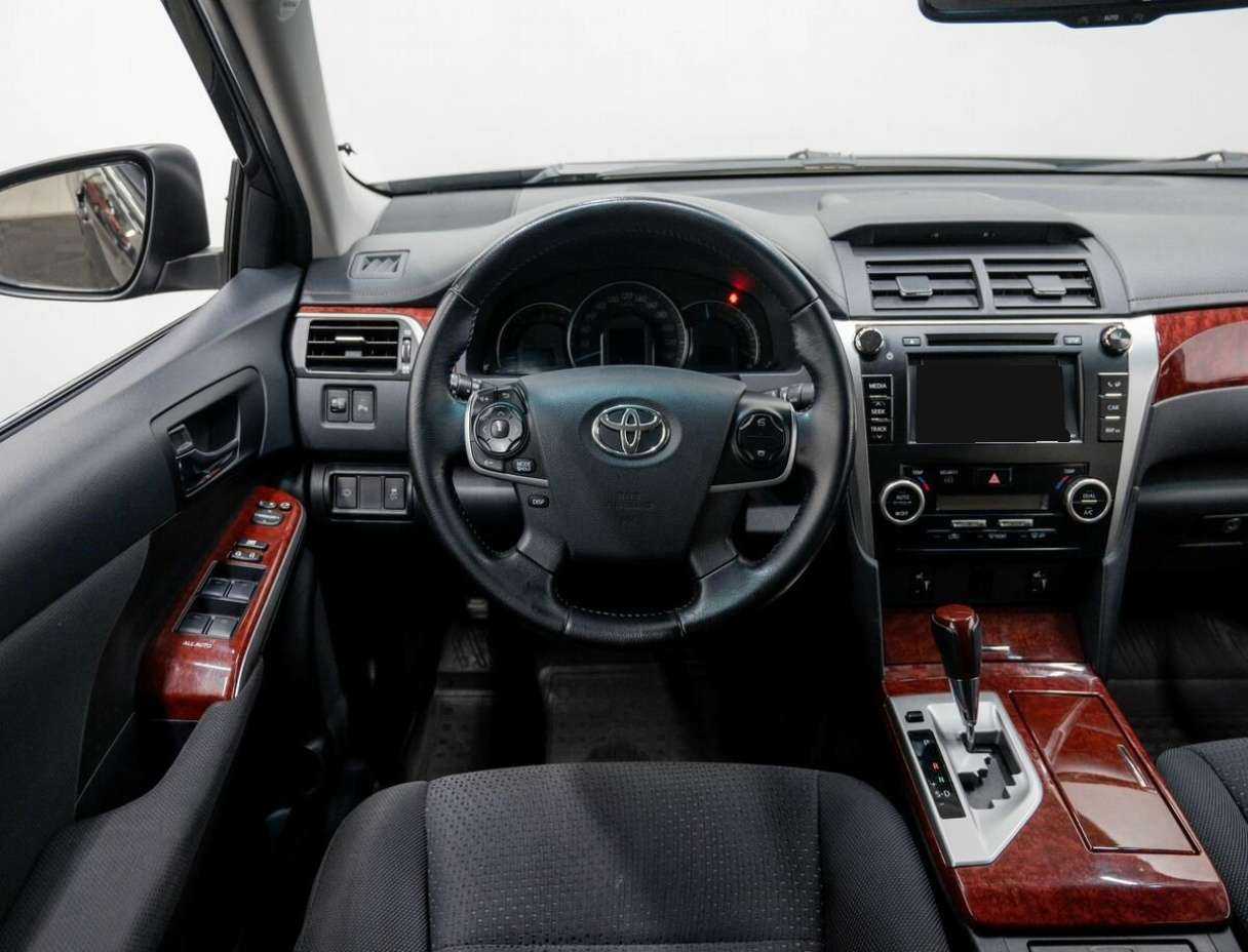 Купить Toyota Camry, 2014, 135 473 км.. Фото: #14