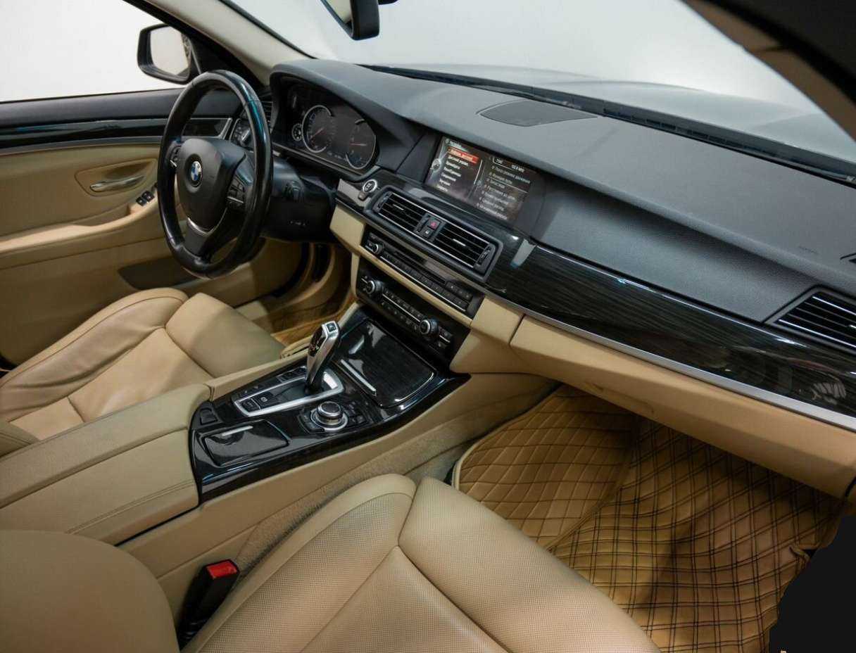 Купить BMW 5 серии, 2013, 143 241 км.. Фото: #6