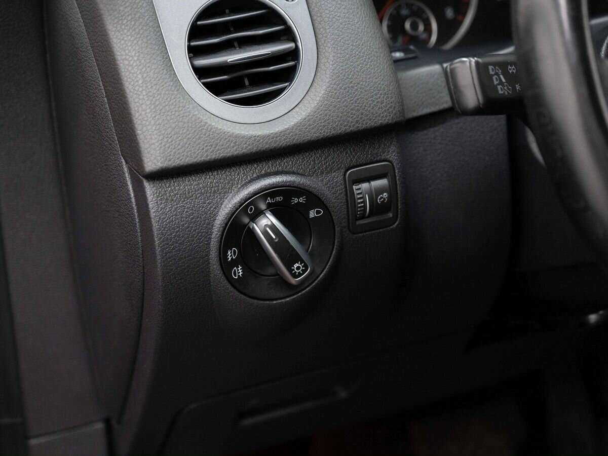 Купить Volkswagen Tiguan, 2012, 178 000 км.. Фото: #15