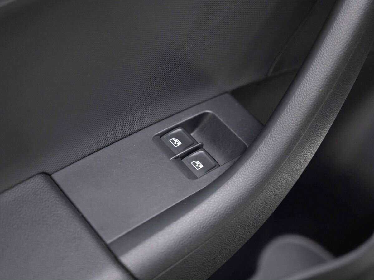 Купить Skoda Rapid, 2017, 68 800 км.. Фото: #14