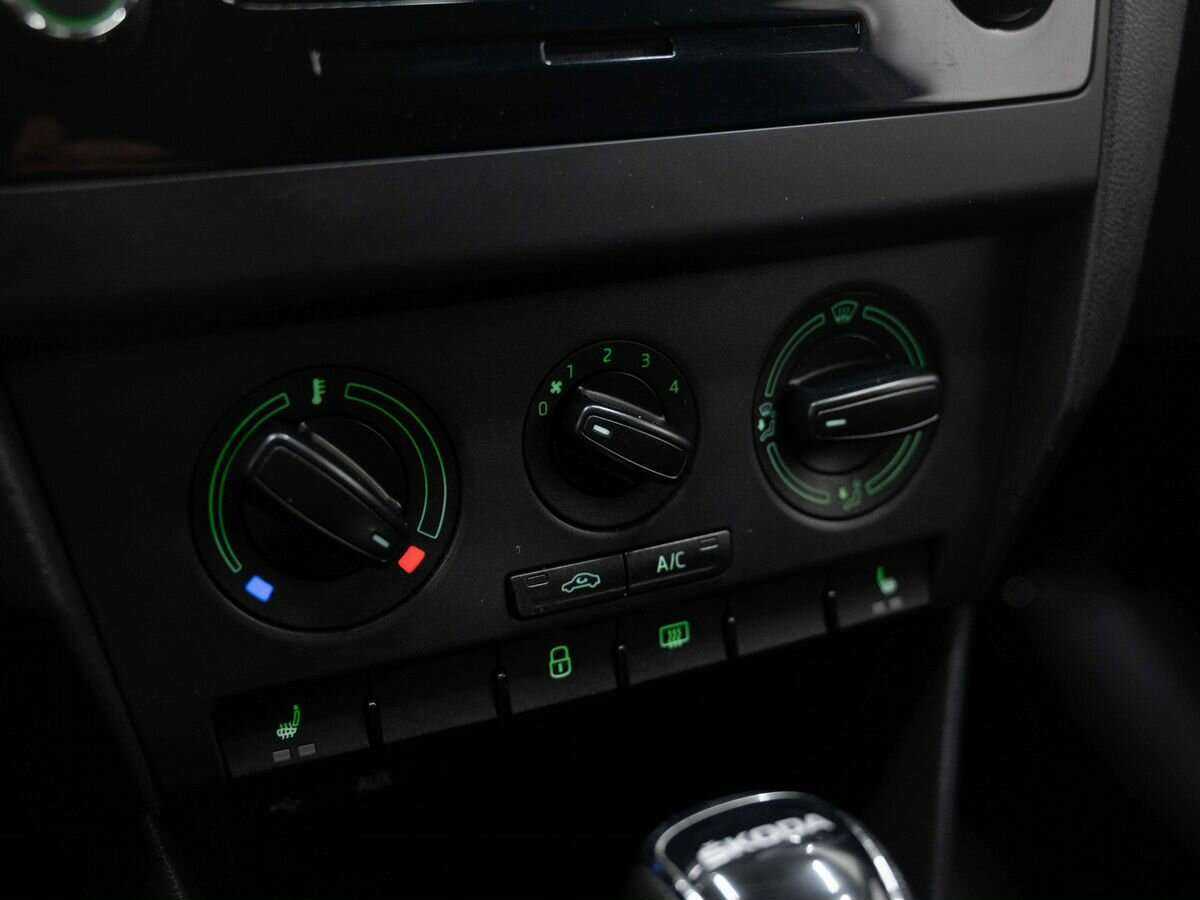 Купить Skoda Rapid, 2017, 68 800 км.. Фото: #18