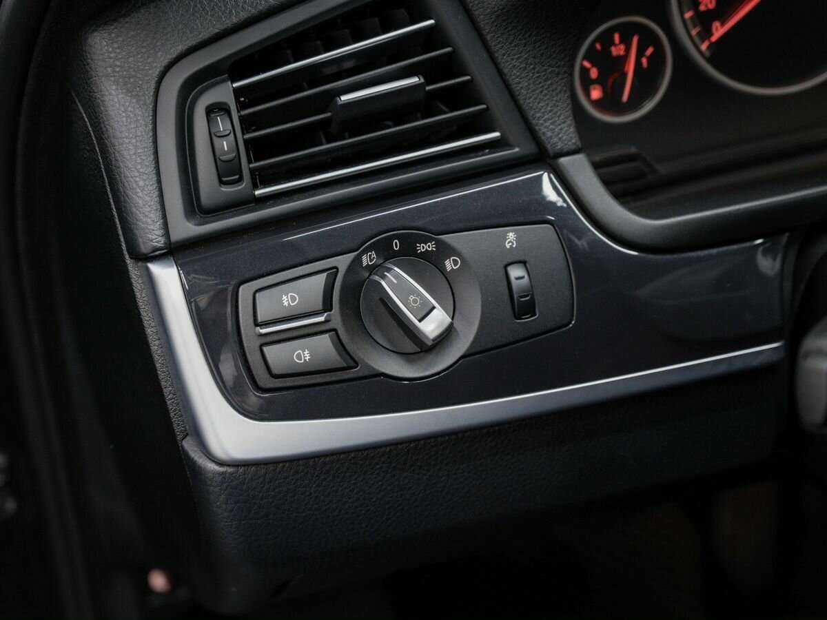 Купить BMW 5 серии, 2013, 191 920 км.. Фото: #13