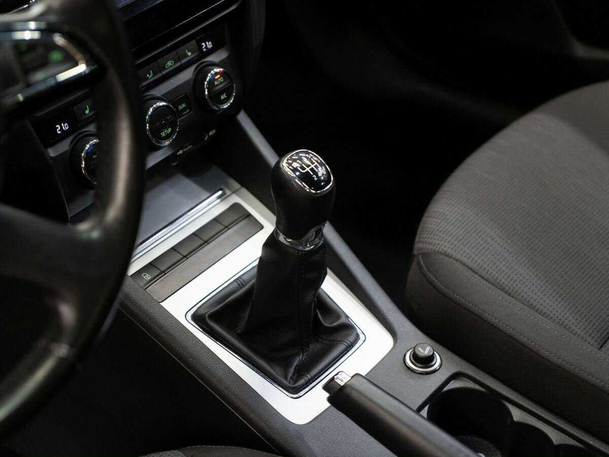 Купить Skoda Octavia, 2014, 287 000 км.. Фото: #9