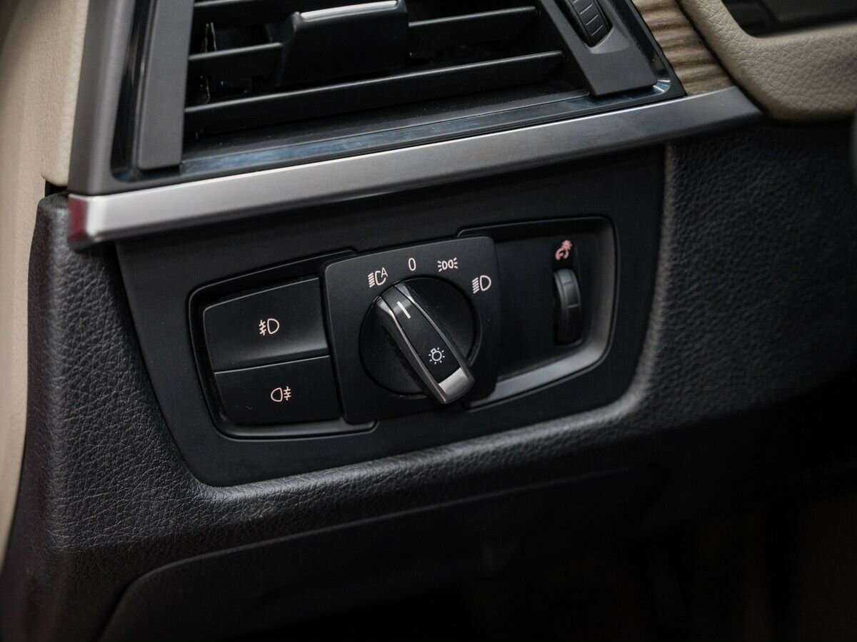 Купить BMW 3 серии, 2012, 172 807 км.. Фото: #12