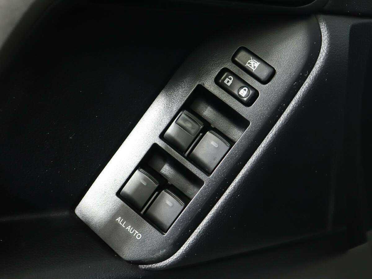 Купить Toyota Land Cruiser Prado, 2012, 122 000 км.. Фото: #11