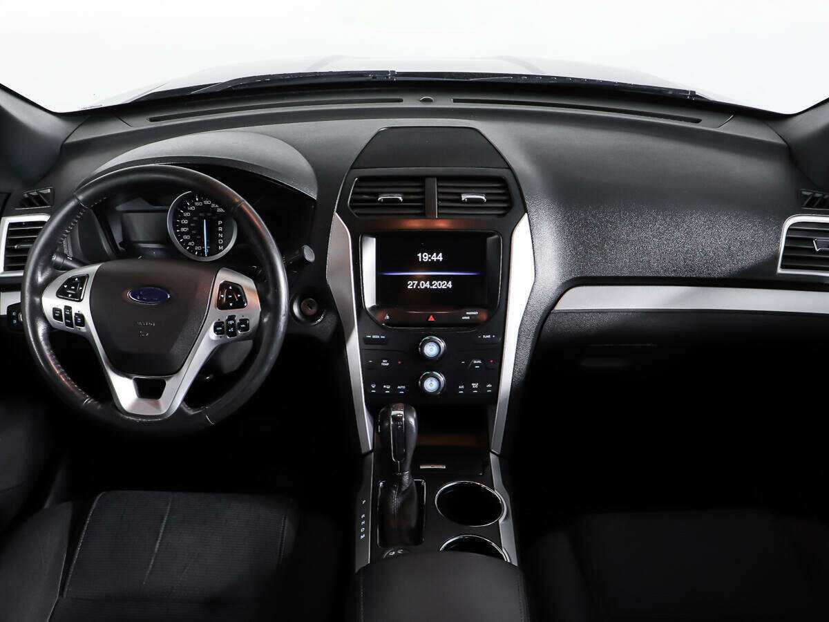 Купить Ford Explorer, 2013, 220 977 км.. Фото: #10