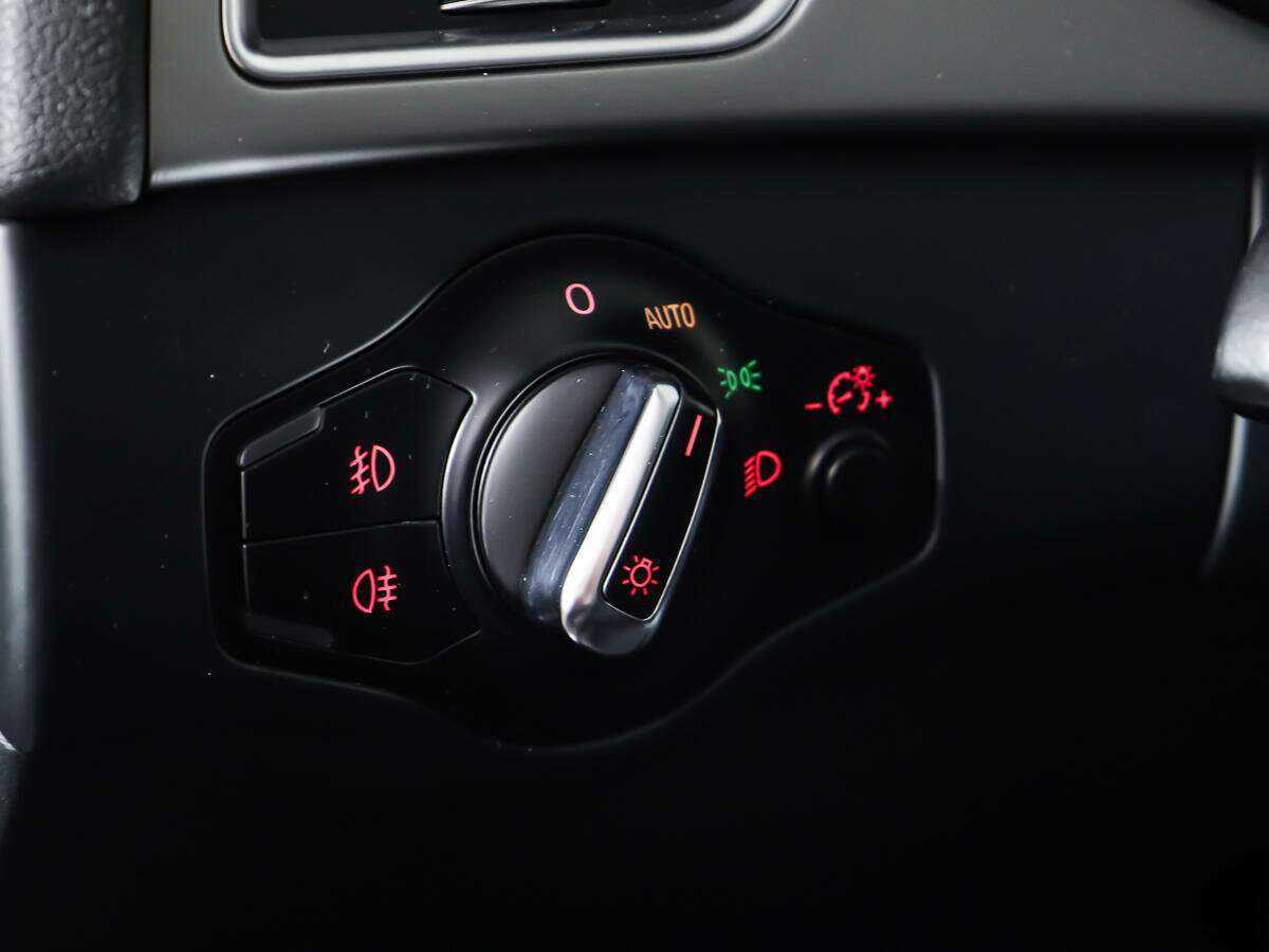 Купить Audi A4, 2014, 93 694 км.. Фото: #18