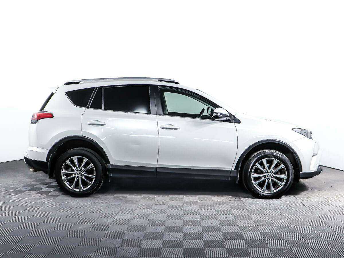 Купить Toyota RAV4, 2018, 99 985 км.. Фото: #3