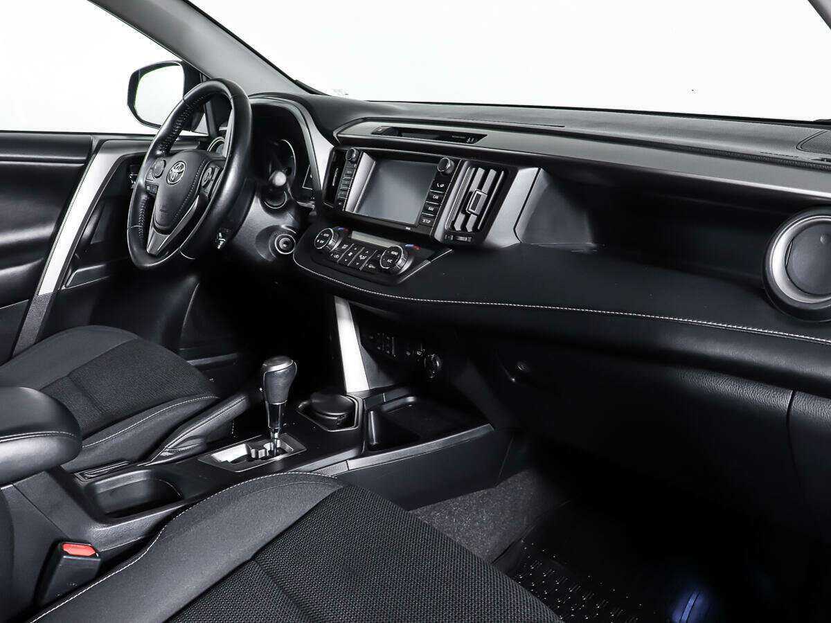 Купить Toyota RAV4, 2017, 84 900 км.. Фото: #10
