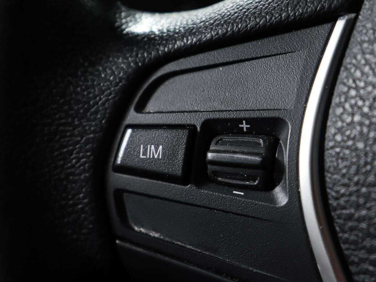 Купить BMW 3 серии, 2017, 113 893 км.. Фото: #18