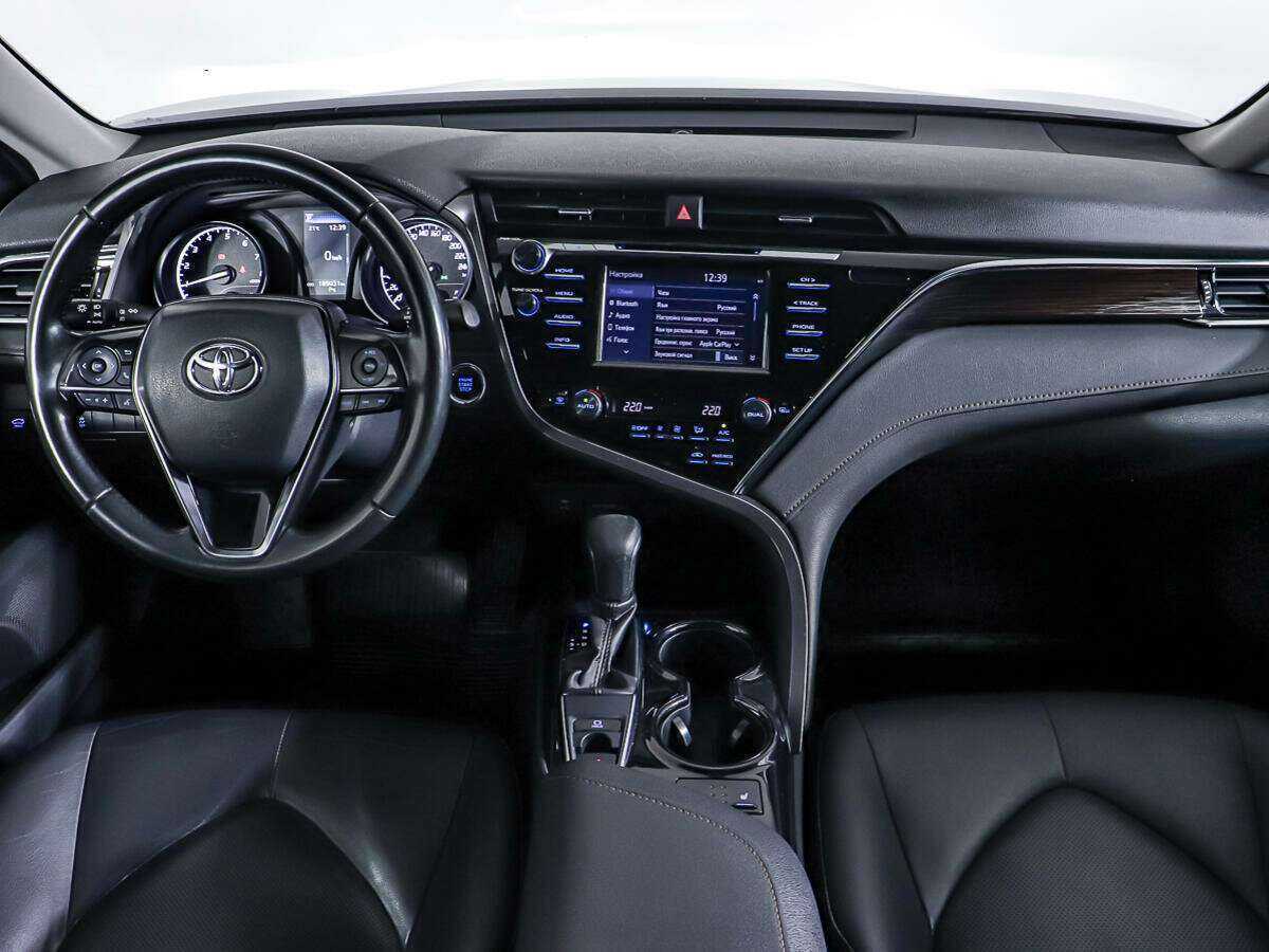 Купить Toyota Camry, 2020, 212 127 км.. Фото: #9