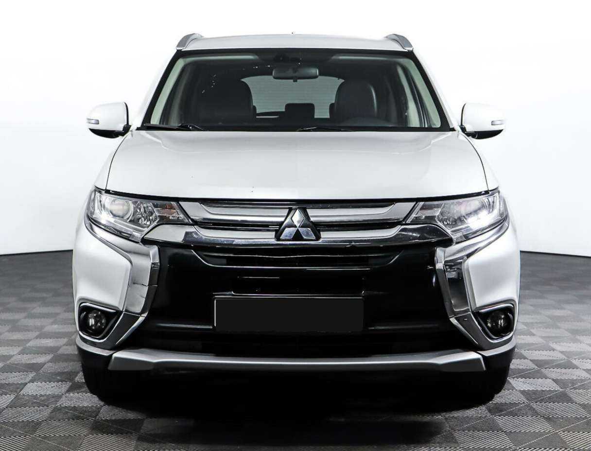 Купить Mitsubishi Outlander, 2016, 100 062 км.. Фото: #1