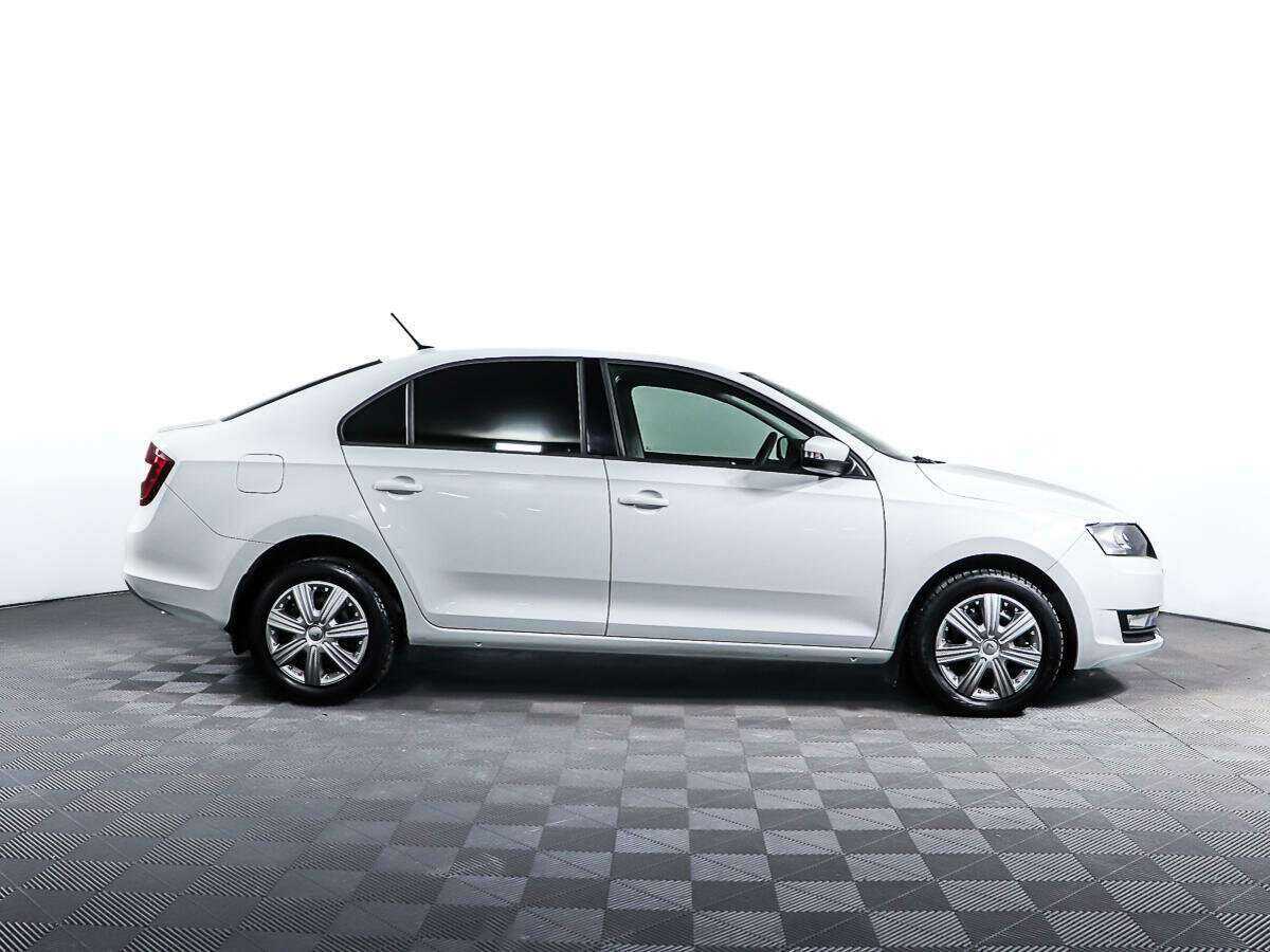 Купить Skoda Rapid, 2019, 93 561 км.. Фото: #3
