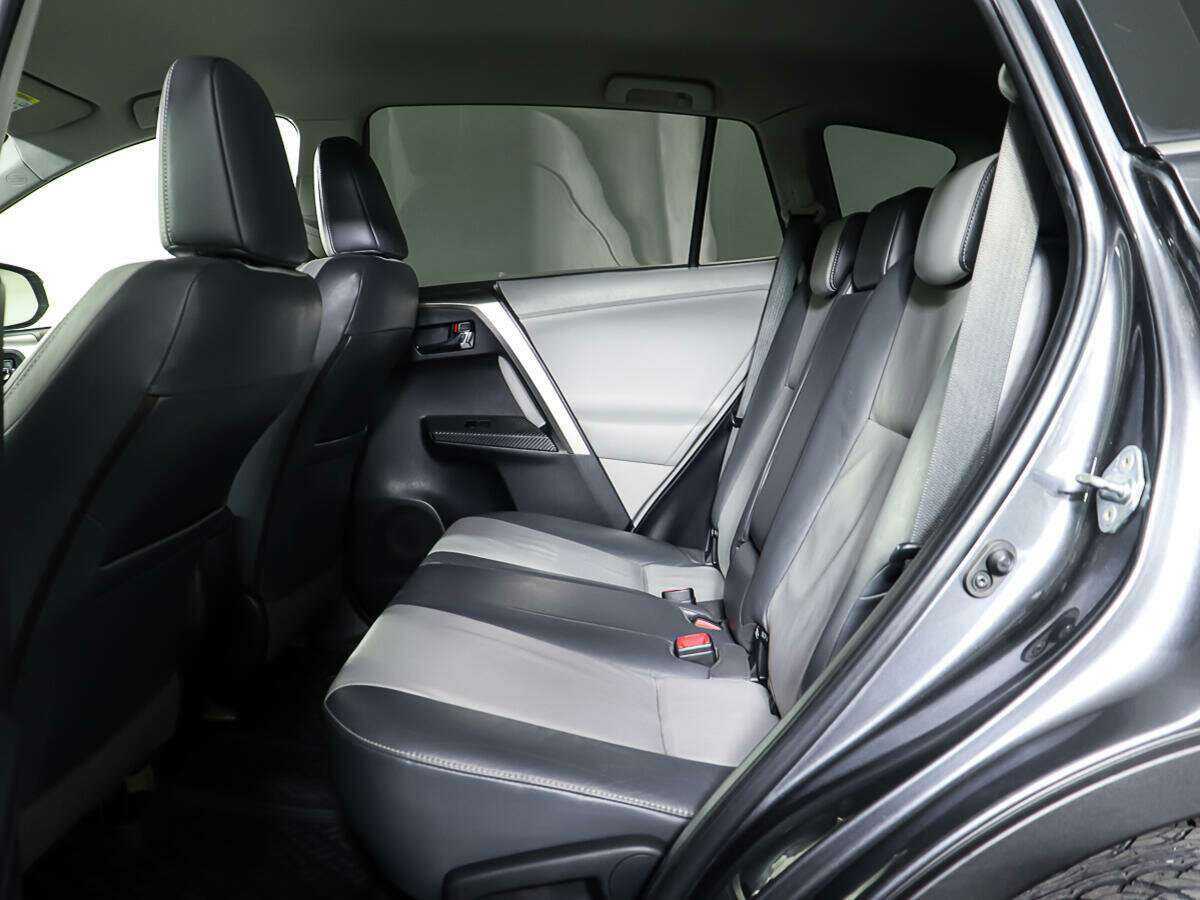 Купить Toyota RAV4, 2013, 122 700 км.. Фото: #7