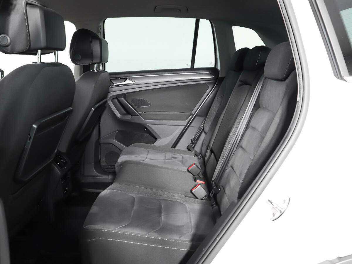 Купить Volkswagen Tiguan, 2018, 93 826 км.. Фото: #9