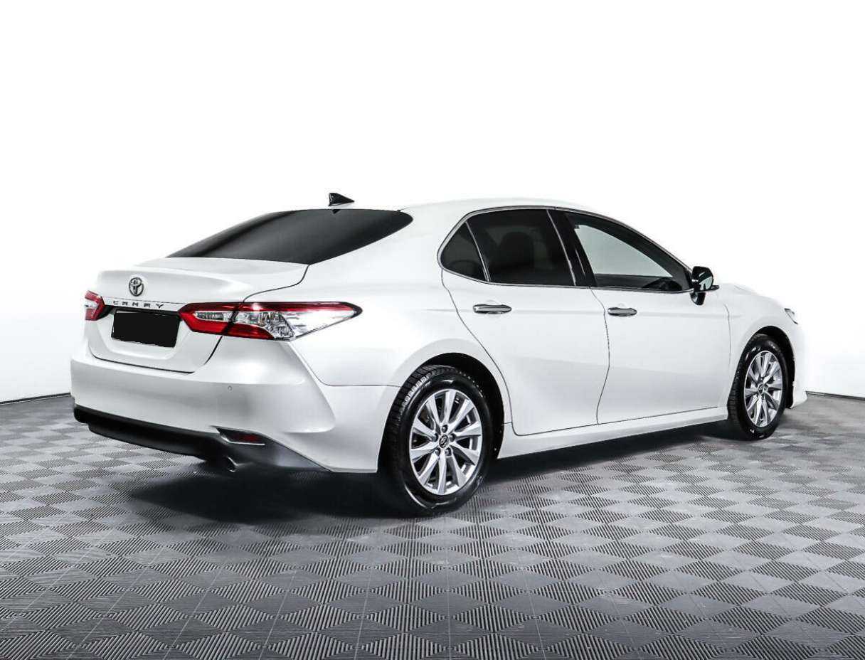 Купить Toyota Camry, 2018, 130 938 км.. Фото: #4