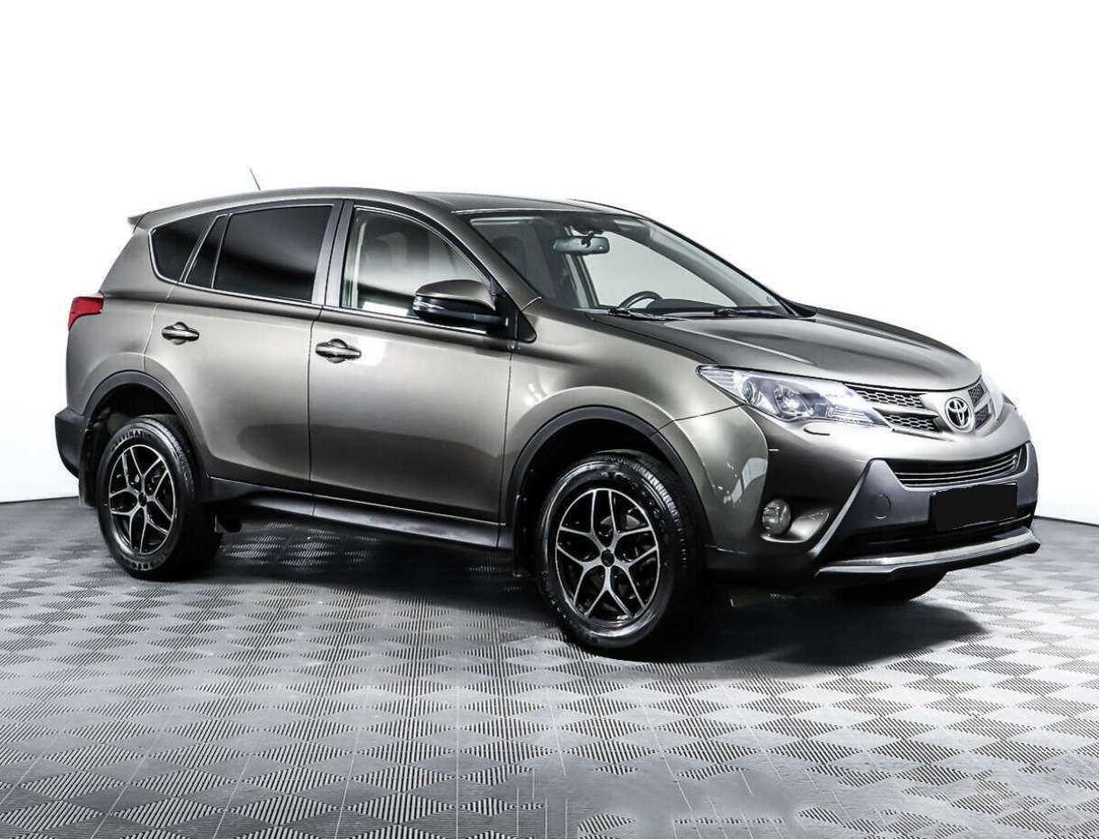 Купить Toyota RAV4, 2013, 127 500 км.. Фото: #1