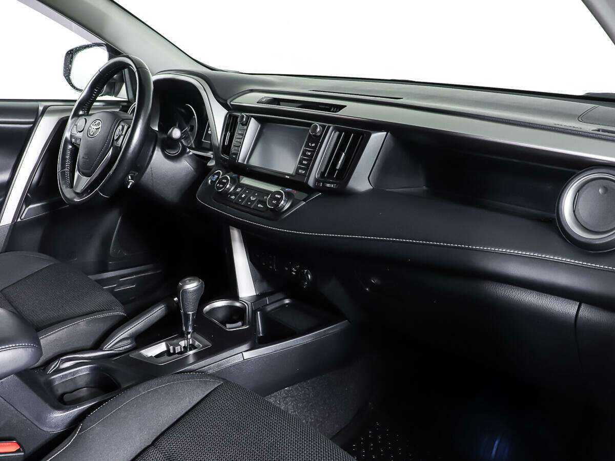 Купить Toyota RAV4, 2019, 119 238 км.. Фото: #8