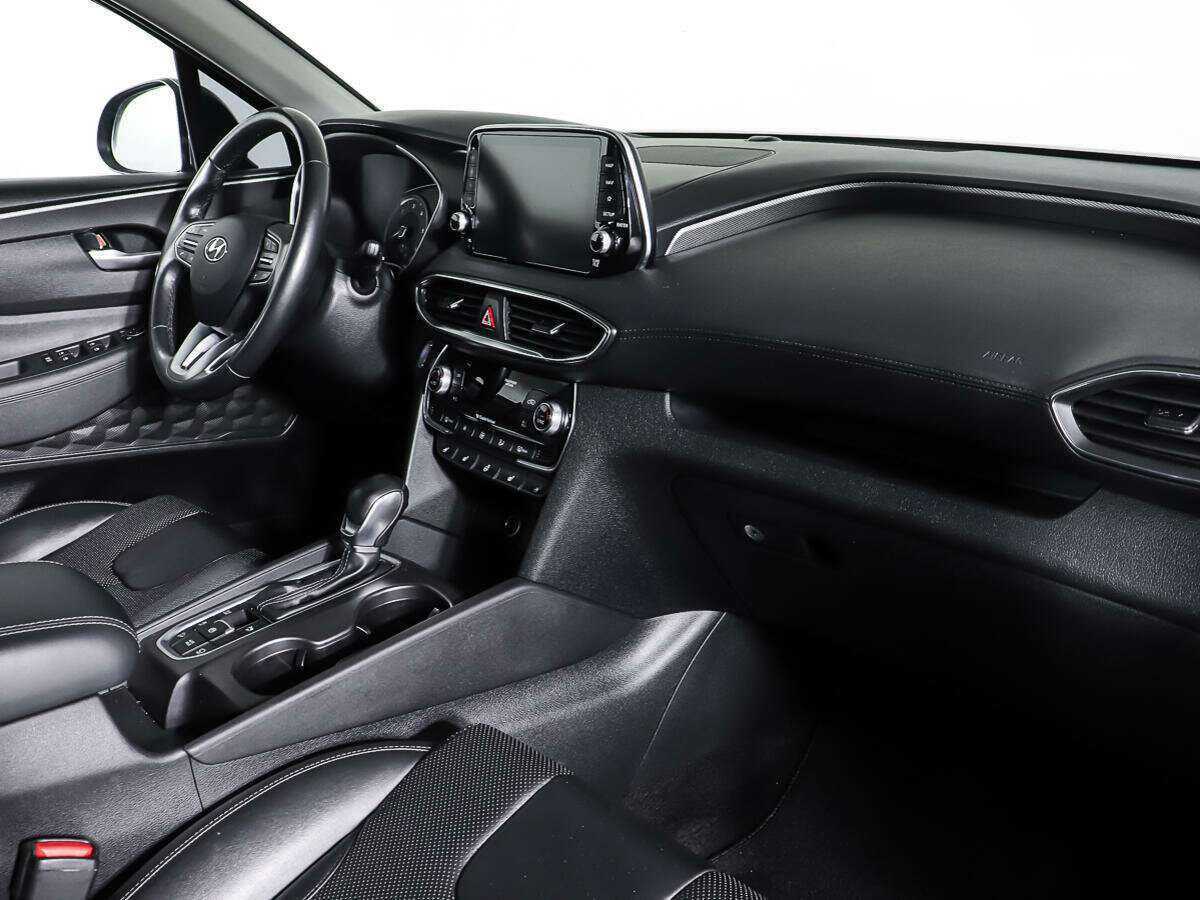 Купить Hyundai Santa Fe, 2018, 75 193 км.. Фото: #9