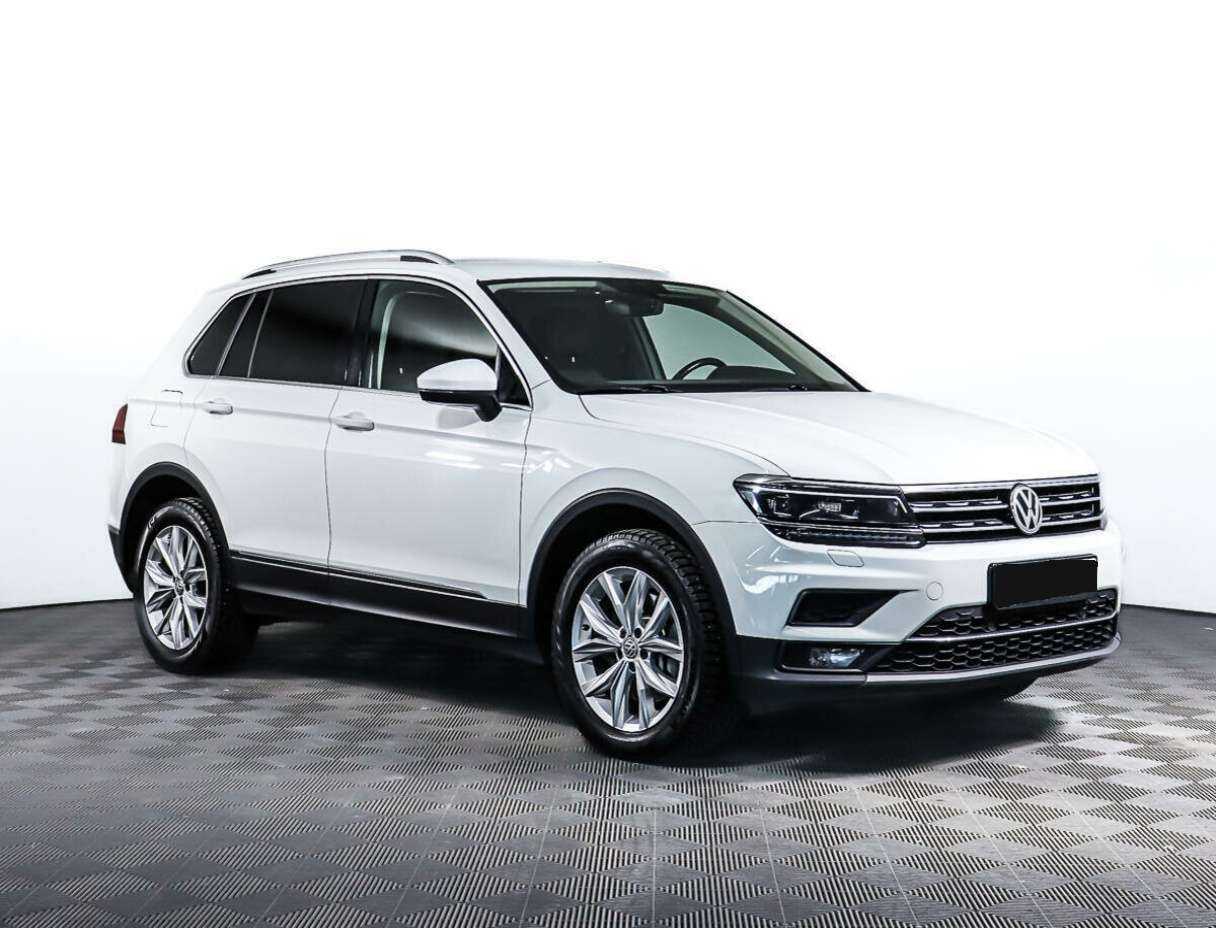 Купить Volkswagen Tiguan, 2018, 80 336 км.. Фото: #2