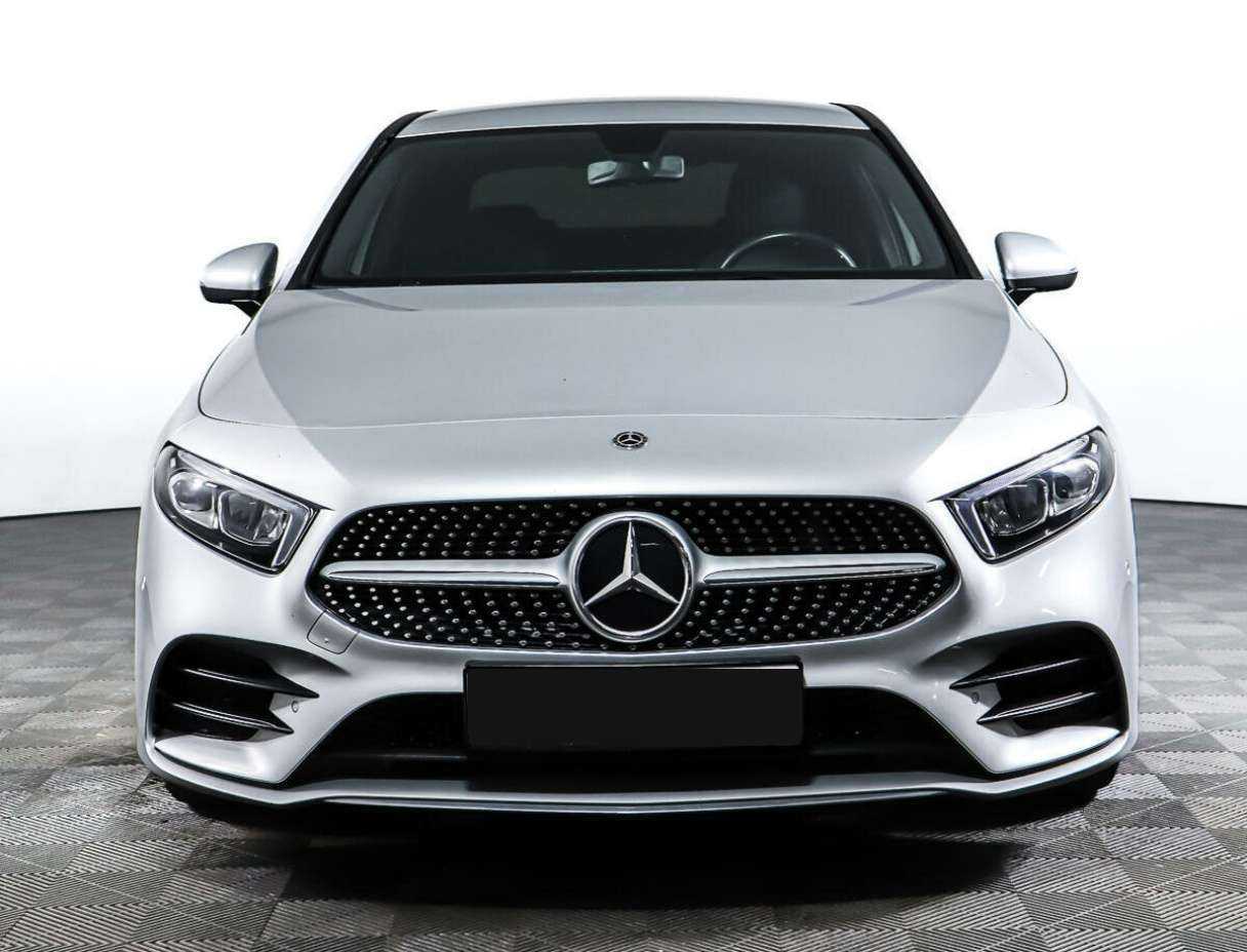 Купить Mercedes-Benz A-Класс, 2019, 43 180 км.. Фото: #1
