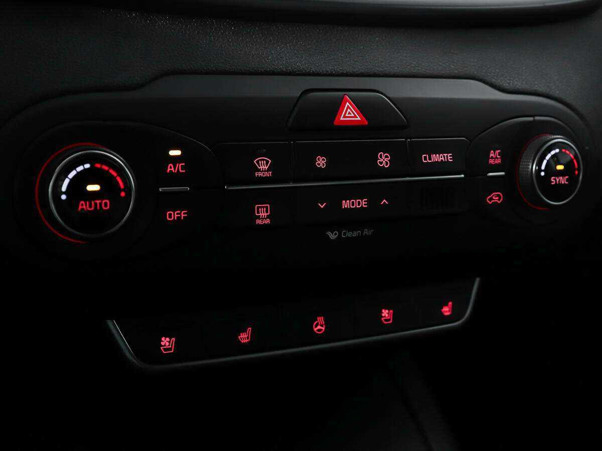 Купить Kia Sorento, 2015, 154 189 км.. Фото: #16