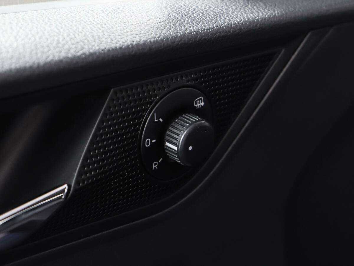 Купить Skoda Rapid, 2017, 165 330 км.. Фото: #18