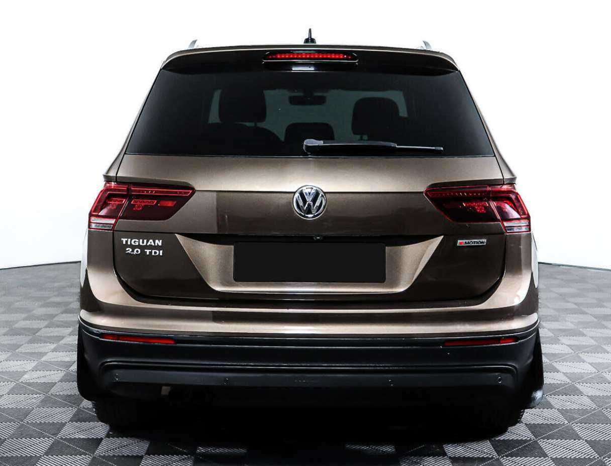 Купить Volkswagen Tiguan, 2018, 90 642 км.. Фото: #5