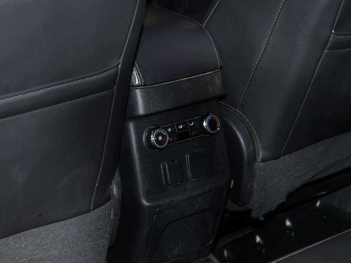 Купить Ford Explorer, 2015, 122 765 км.. Фото: #18