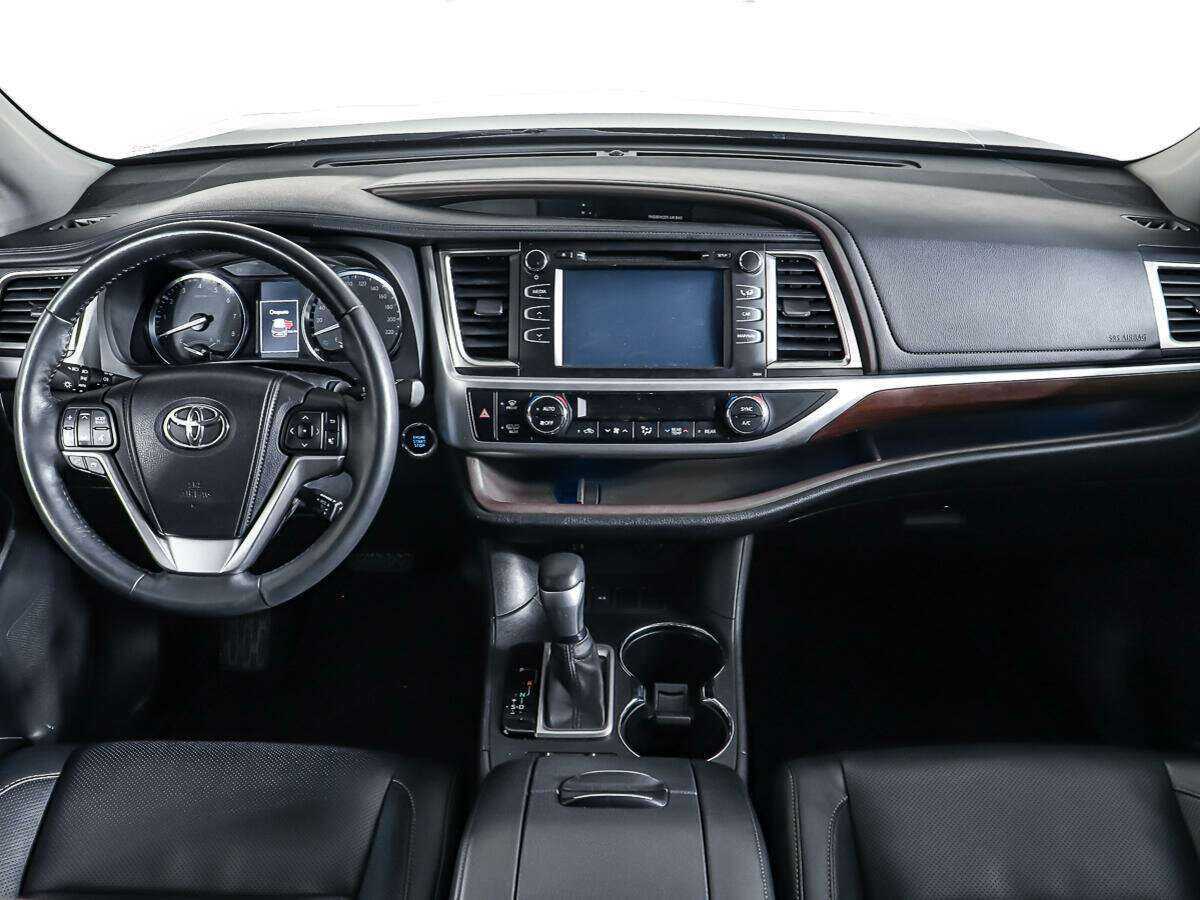 Купить Toyota Highlander, 2014, 61 390 км.. Фото: #12
