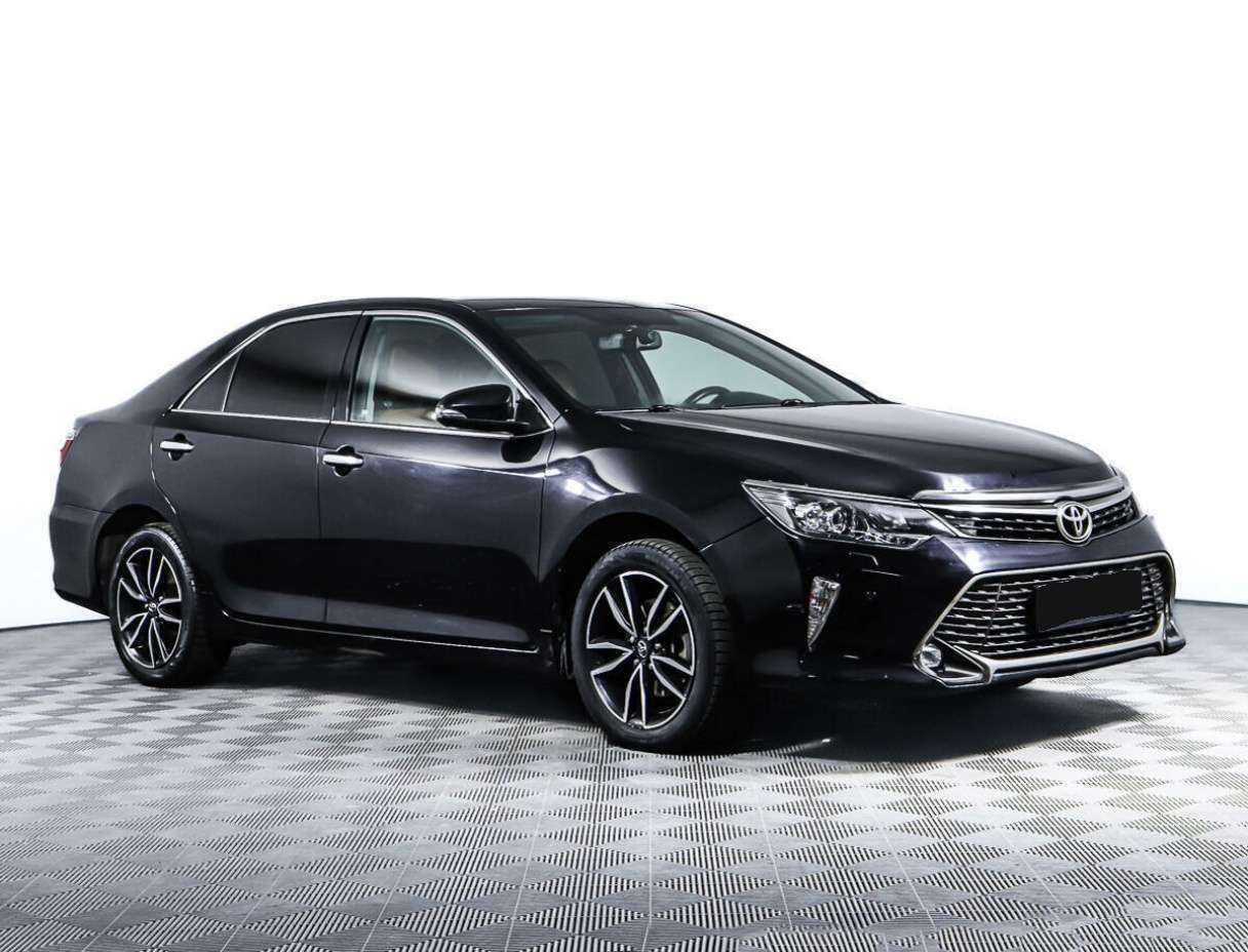 Купить Toyota Camry, 2017, 136 369 км.. Фото: #2