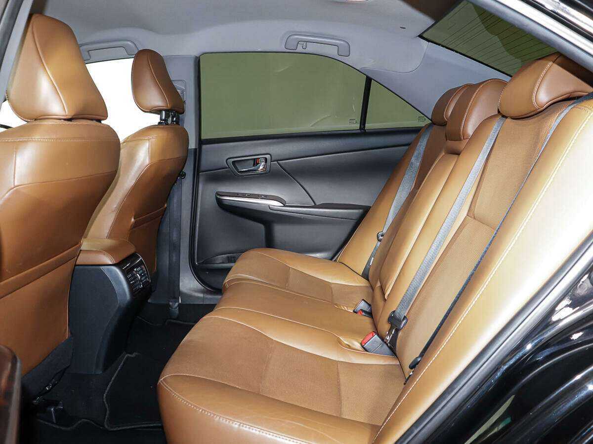 Купить Toyota Camry, 2017, 136 369 км.. Фото: #9