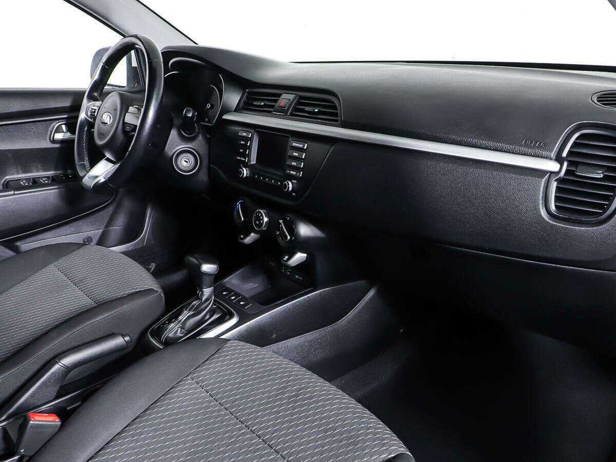Купить Kia Rio, 2018, 133 971 км.. Фото: #8