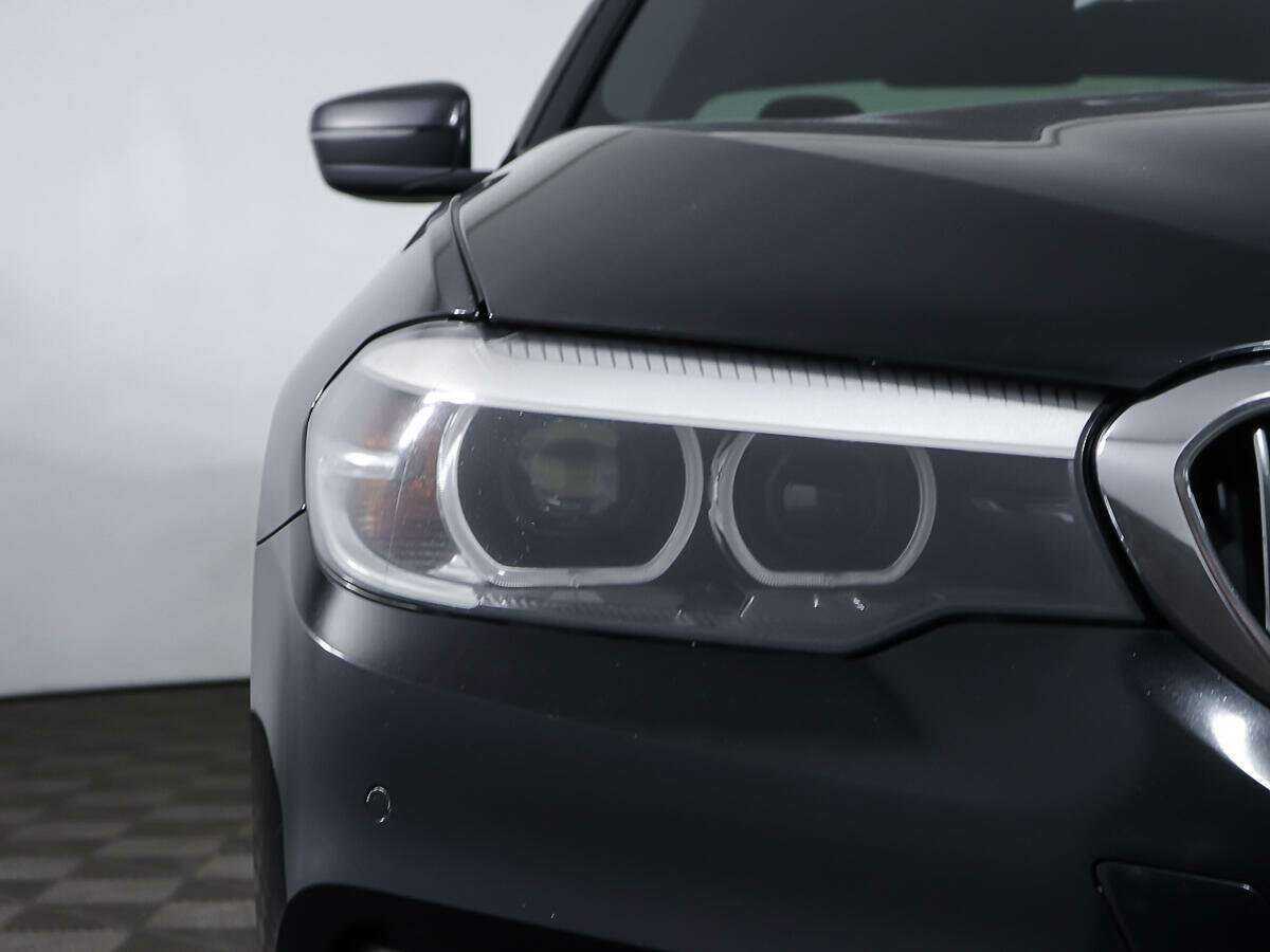 Купить BMW 5 серии, 2017, 223 406 км.. Фото: #24