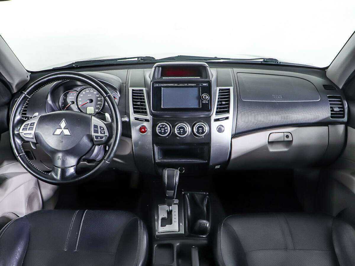 Купить Mitsubishi Pajero Sport, 2014, 134 346 км.. Фото: #9