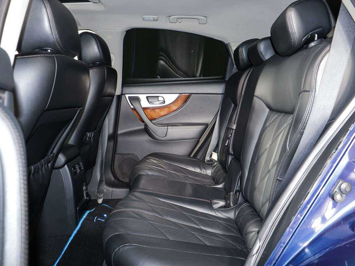 Купить Infiniti FX, 2012, 218 548 км.. Фото: #9