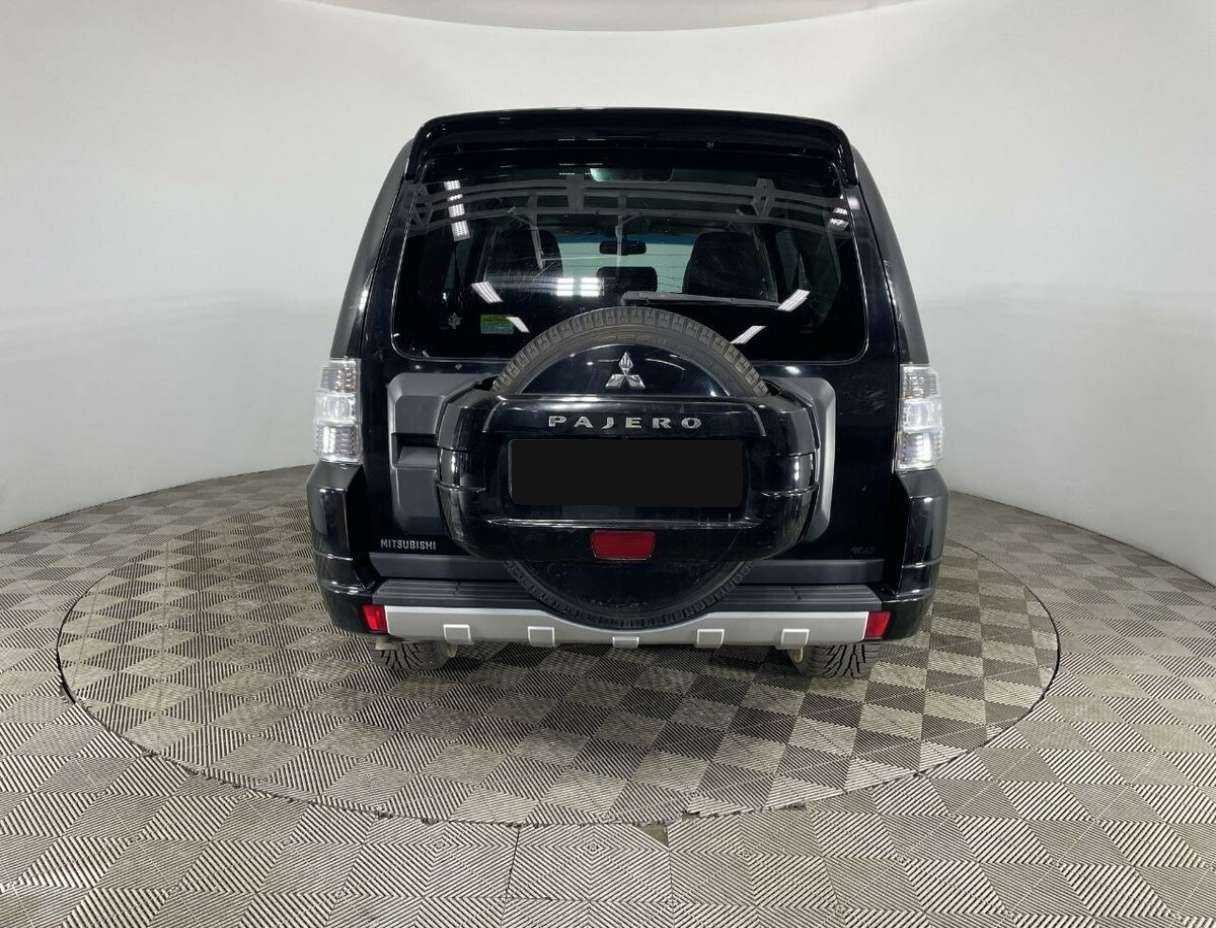 Купить Mitsubishi Pajero, 2012, 264 740 км.. Фото: #2