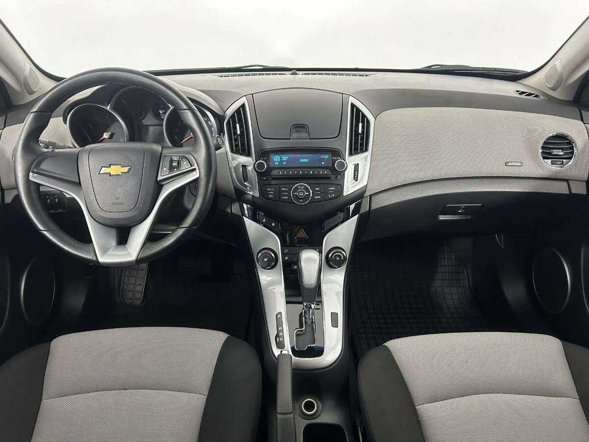 Купить Chevrolet Cruze, 2013, 118 892 км.. Фото: #6