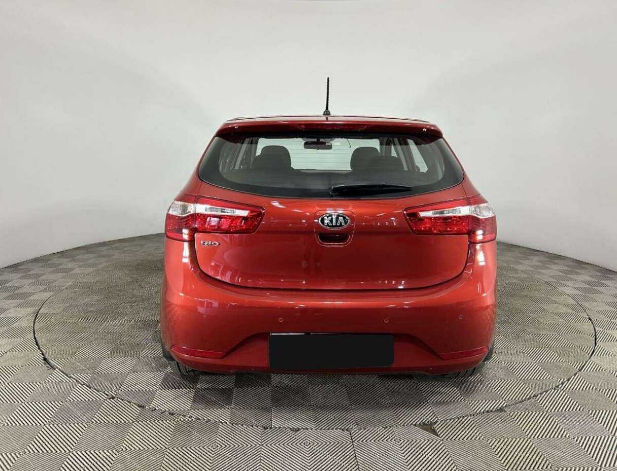 Купить Kia Rio, 2013, 87 439 км.. Фото: #2