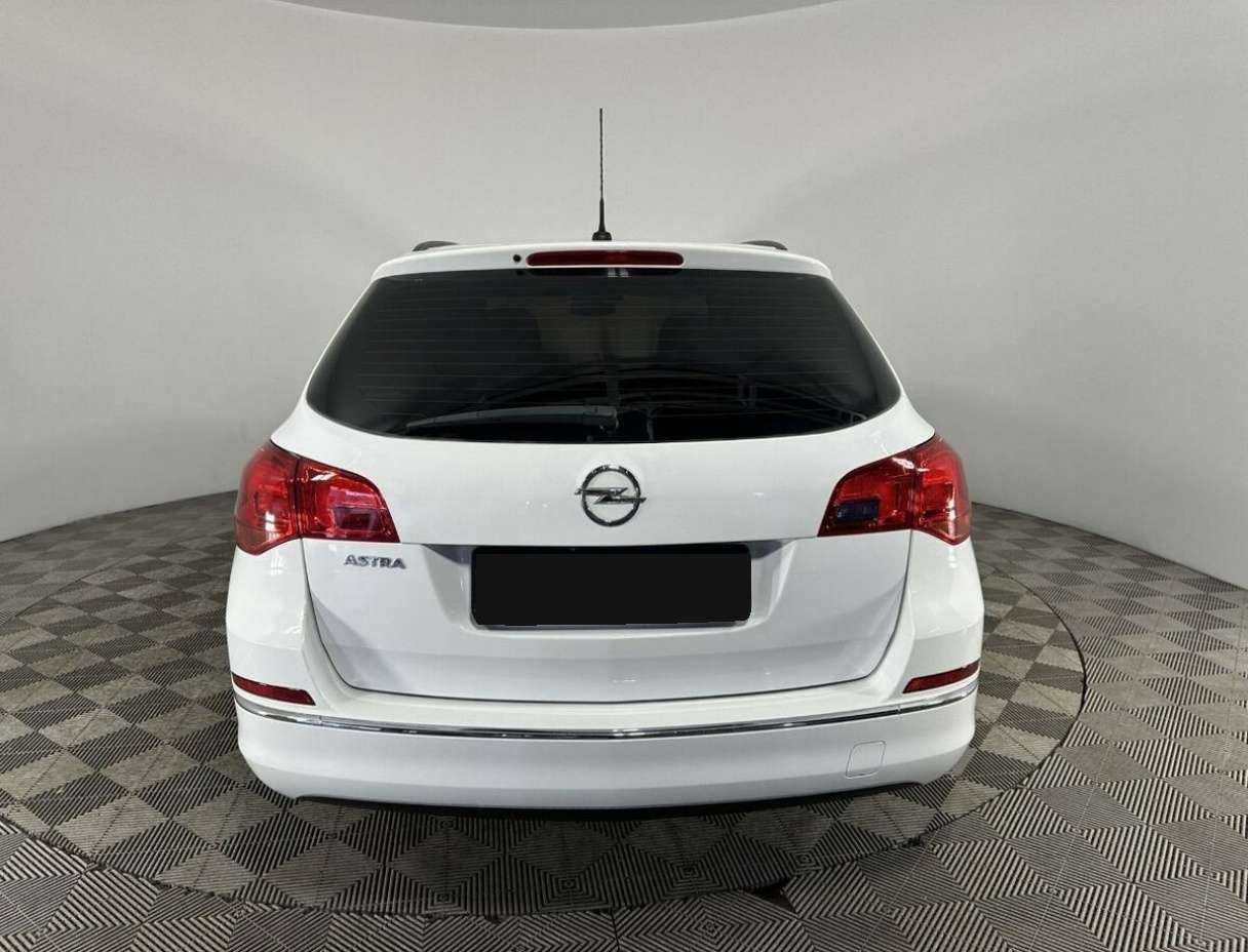 Купить Opel Astra, 2013, 134 443 км.. Фото: #2