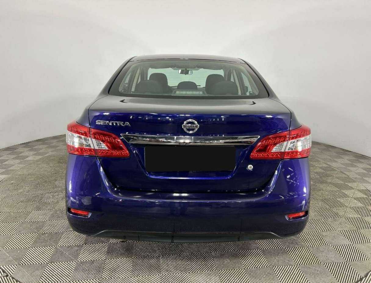 Купить Nissan Sentra, 2014, 76 556 км.. Фото: #2