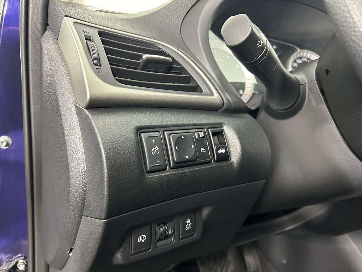 Купить Nissan Sentra, 2014, 76 556 км.. Фото: #8