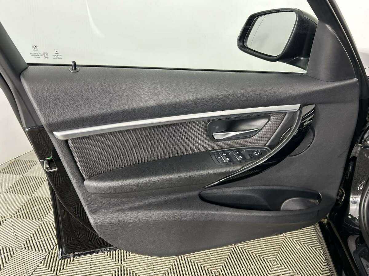 Купить BMW 3 серии, 2016, 77 000 км.. Фото: #7