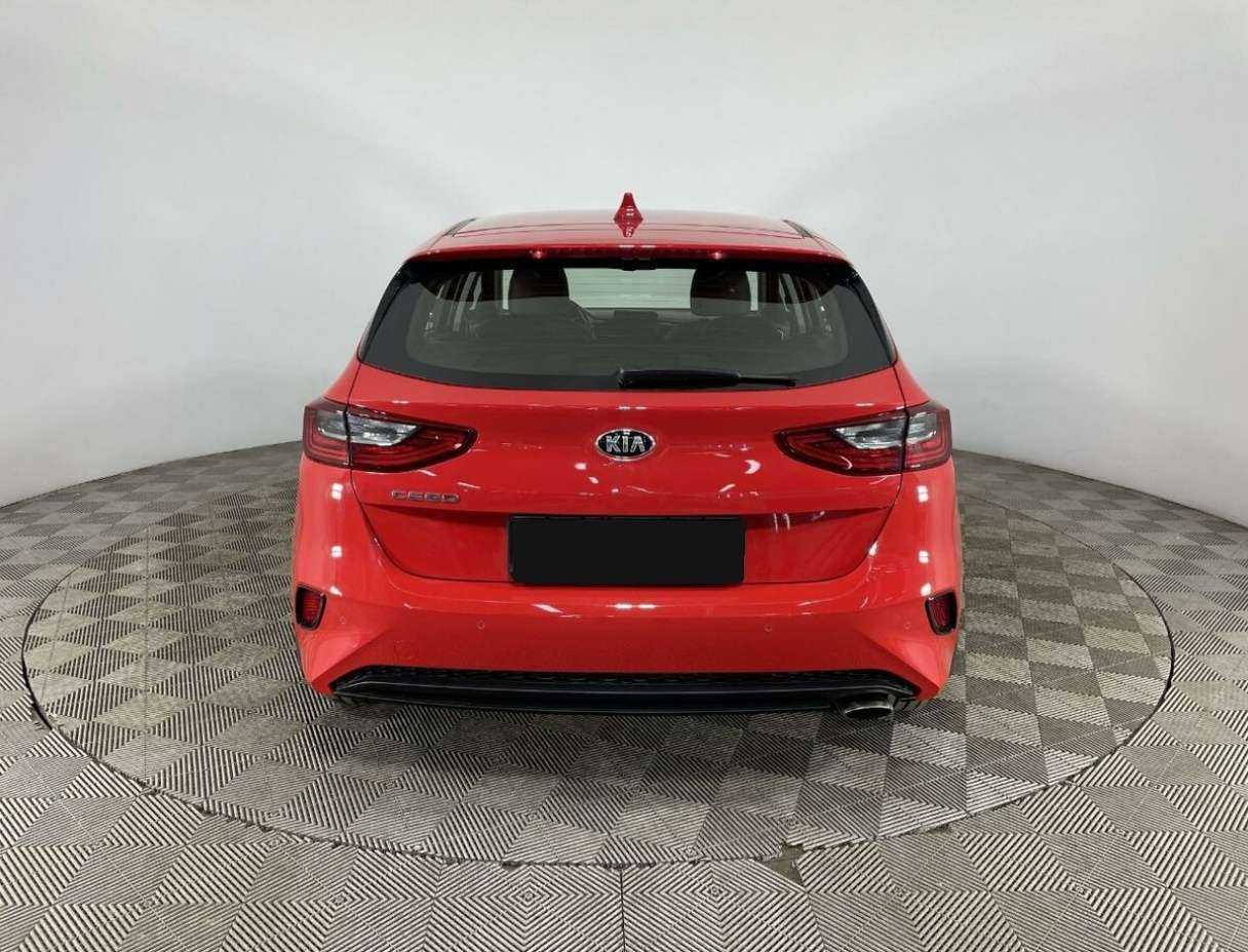 Купить Kia Ceed, 2020, 87 600 км.. Фото: #2