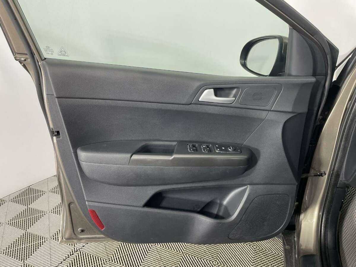 Купить Kia Sportage, 2018, 148 165 км.. Фото: #7